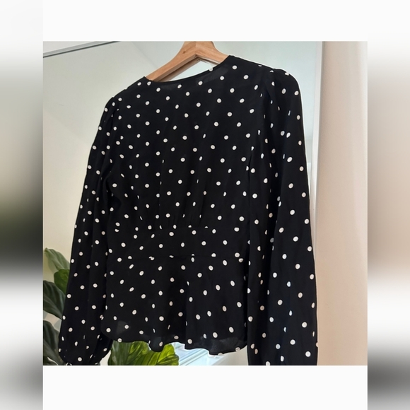 Wilfred New Prairie Blouse Polka-dotted, button-front blouse - Size Small - Picture 4 of 6